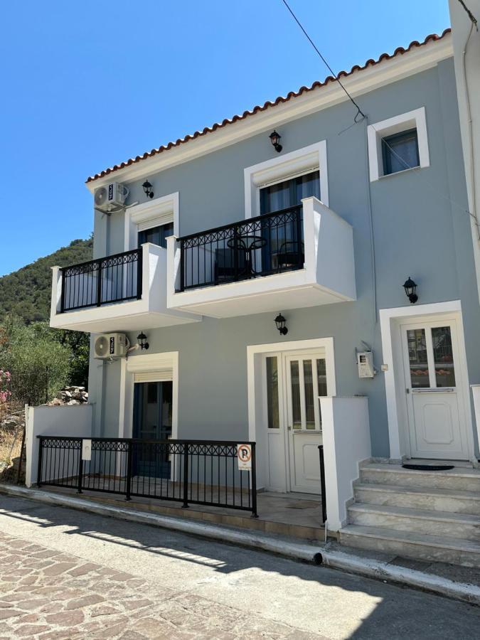 Melinda'S Cozy Apartments Plomari Bagian luar foto