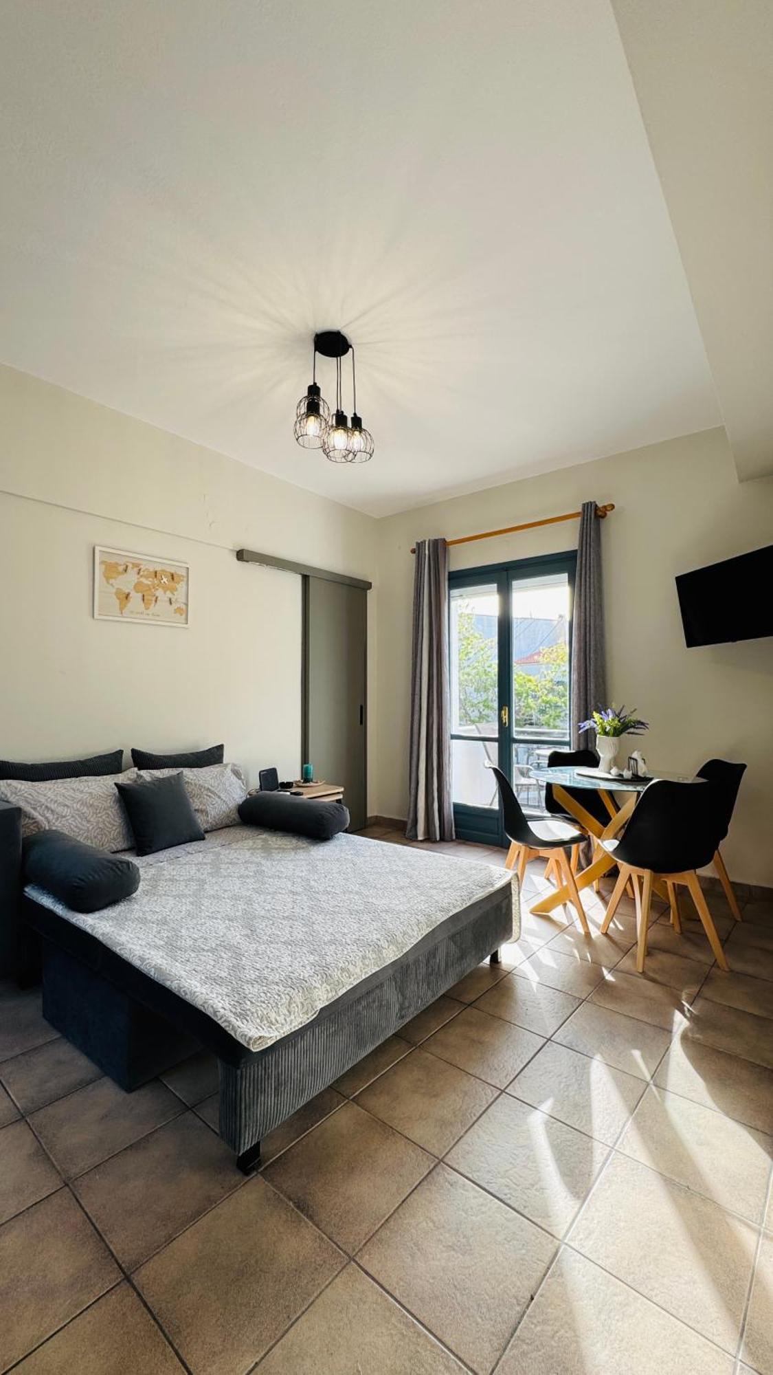 Melinda'S Cozy Apartments Plomari Bagian luar foto